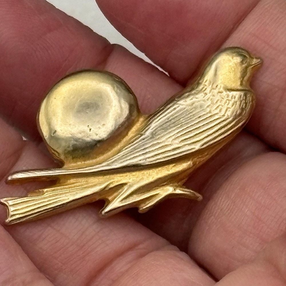 MMA Bird Brooch Sun God Egyptian King Tut 24k Gold Over Memet Pin